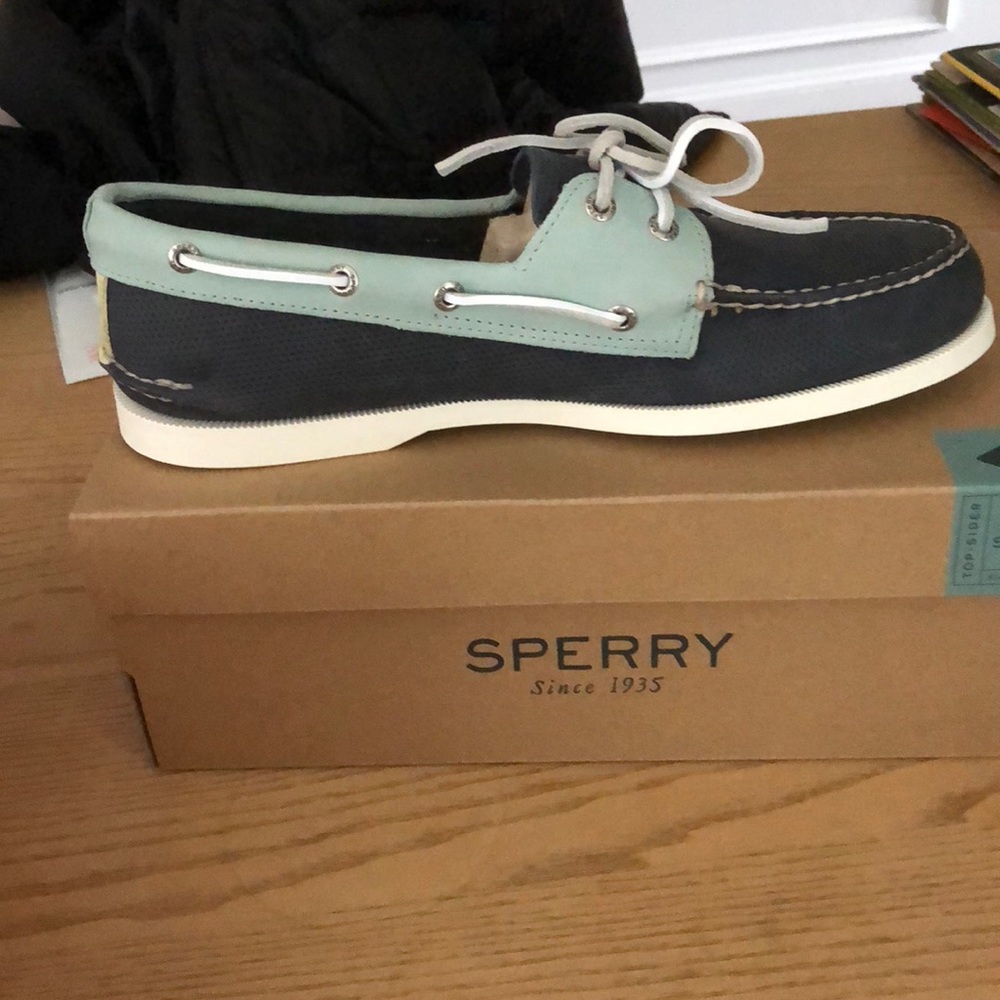 Men’s Sperrys